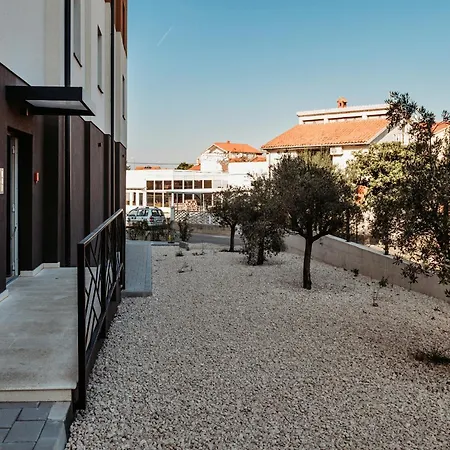 Pine Hills Задар