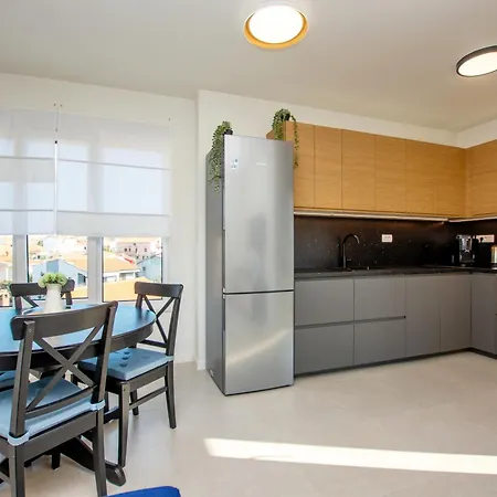 Apartment Pine Hills Zadar