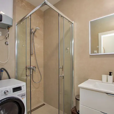 Apartment Pine Hills Zadar