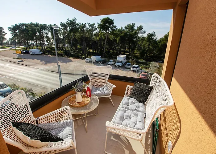 Pine Hills Apartman Zadar
