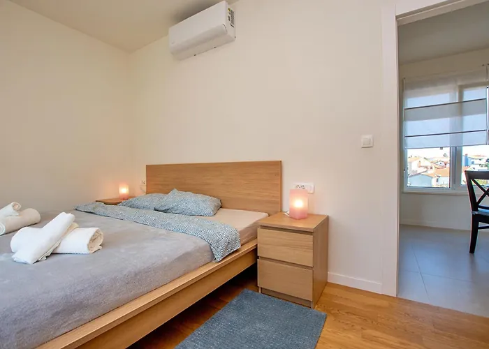 Pine Hills * 扎达尔