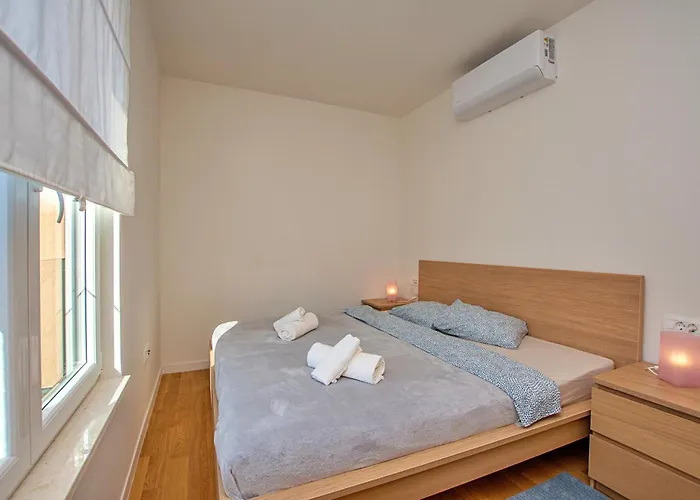 Pine Hills Apartman Zadar